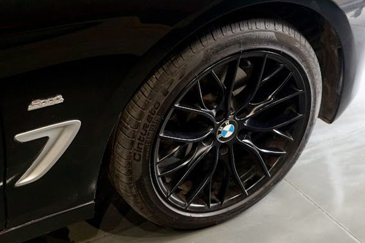 b18